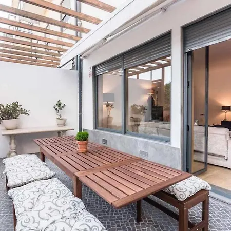 Апартаменты Apartment With A Terrace And Snooker